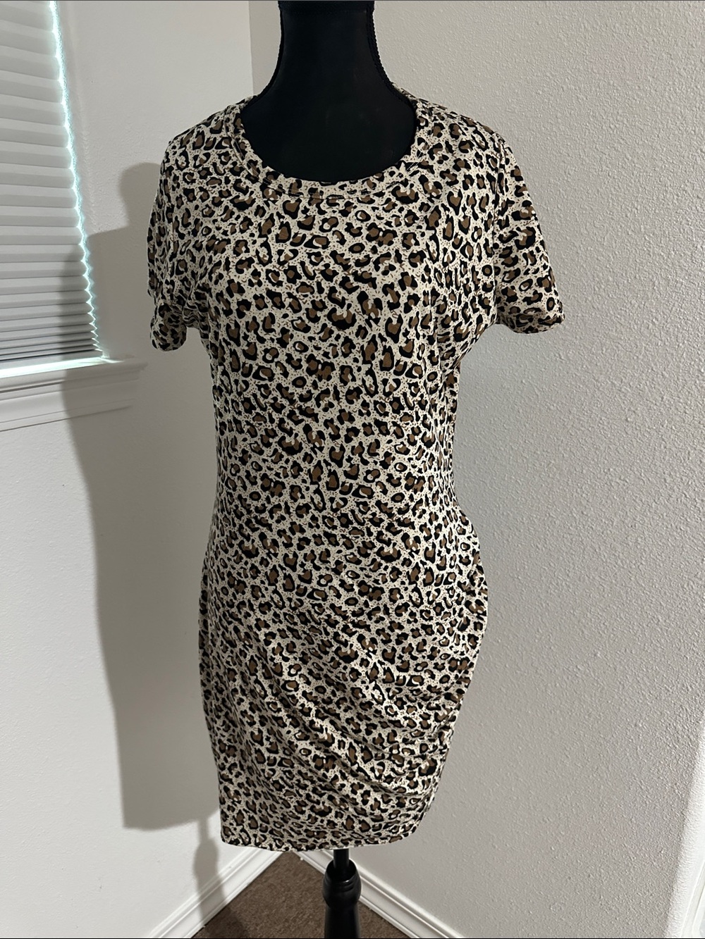LA MIEL Leopard-Print Short Sleeve Mini Dress - Beige, Black, Brown